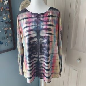 Neiman Marcus Tie-Dye Long Sleeve Top With Marilyn Monroe Quote
